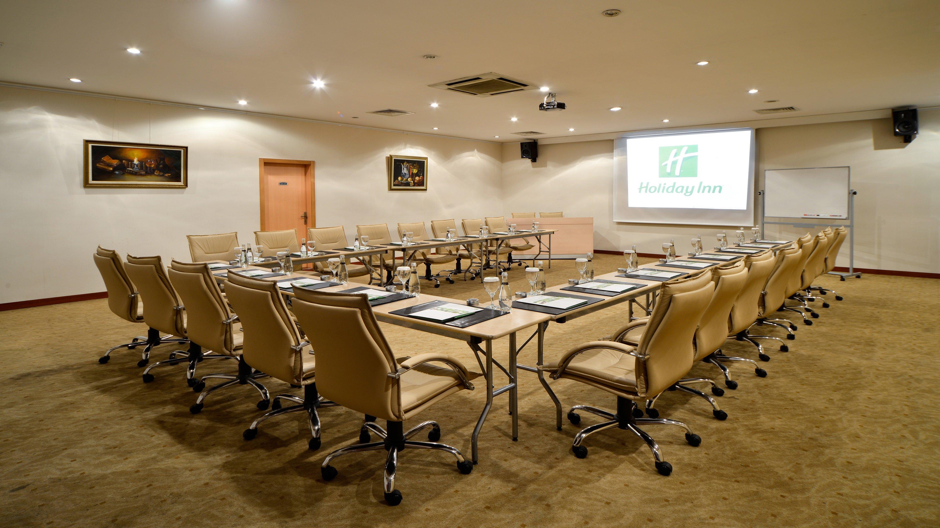 ホリデイ イン イスタンブール シティ エクステリア 写真 Meeting room